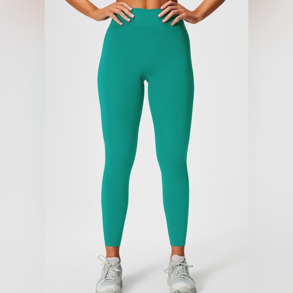 Anywhere Motion365+ High-Waisted Legging